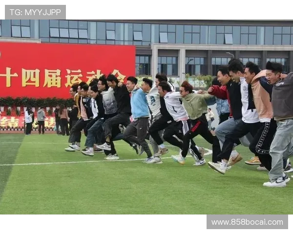 4月29日精彩比赛录像回顾与精彩瞬间分析